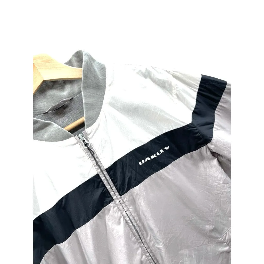 Vintage 2000's Oakley Men's Midweight Bomber Jacket