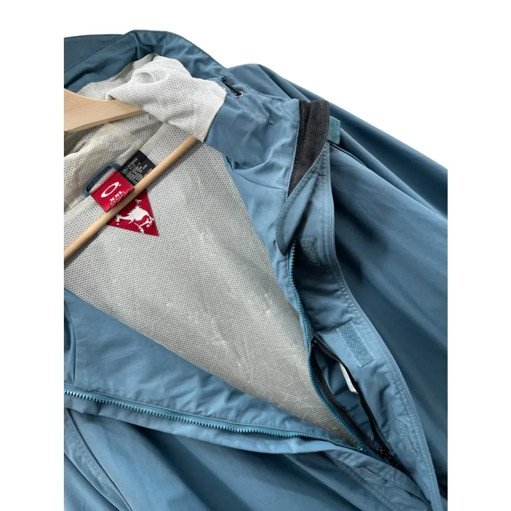 Vintage 2000's Oakley Men's Teal Nylon Ski Jacket